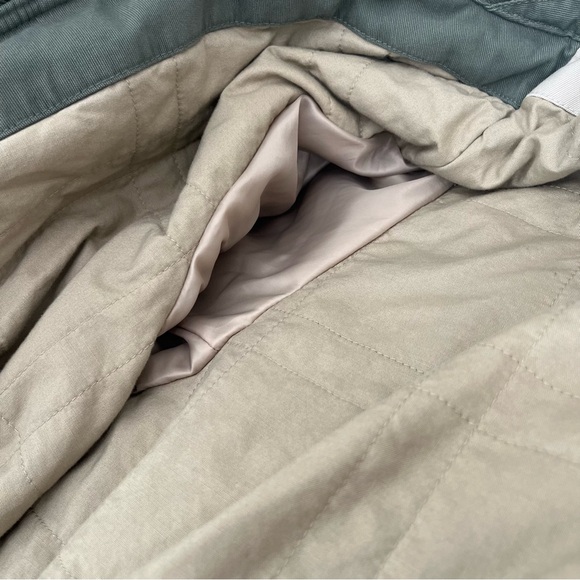 Eddie Bauer Quilt Lined Barn Jacket - Picture 4 of 10